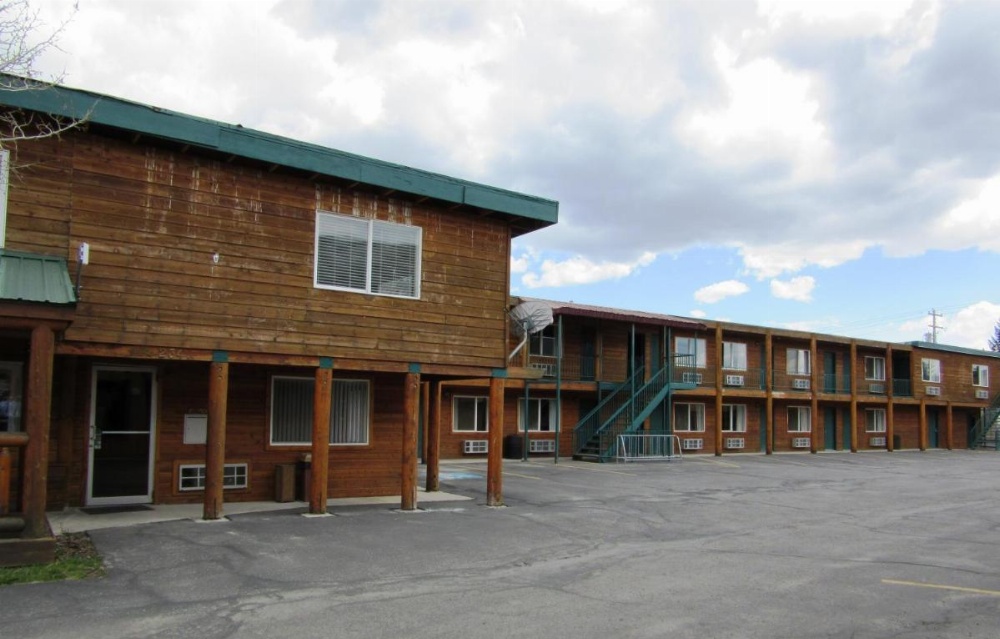 Yellowstone Country Inn Image 24