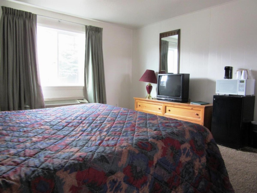Yellowstone Country Inn Image 27