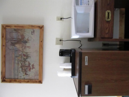 Yellowstone Country Inn image 31