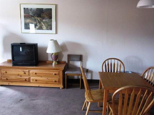 Yellowstone Country Inn image 42